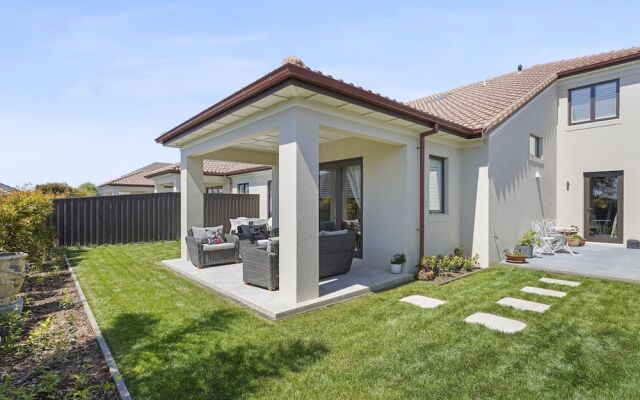 Country Living At Its Best-Outdoor Dream