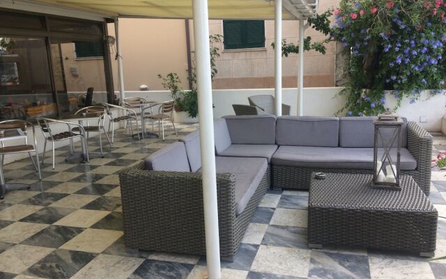 Hotel Giardino Al Mare