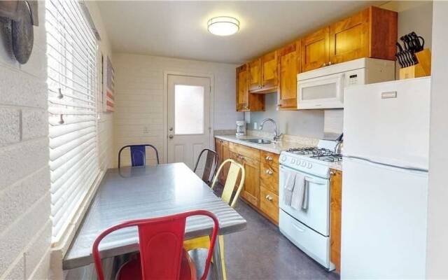 Purple Sage Flats #5 1 Bedroom Apts