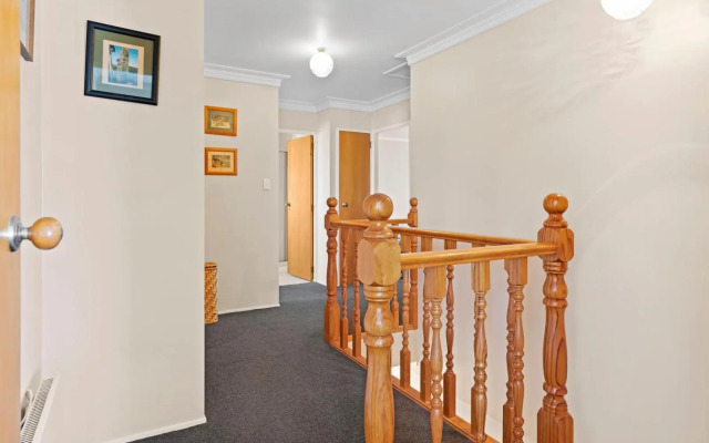 At The Mount - Mt Maunganui Holiday Home