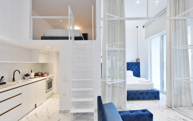 4 Elements Seaside Luxury Suites - Fire