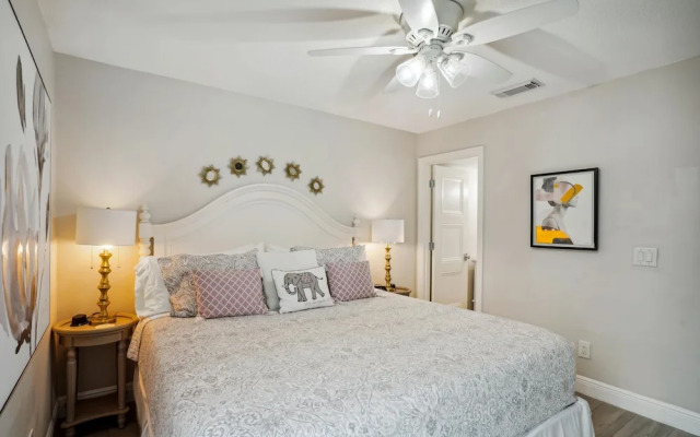 Pelican Pointe 5B