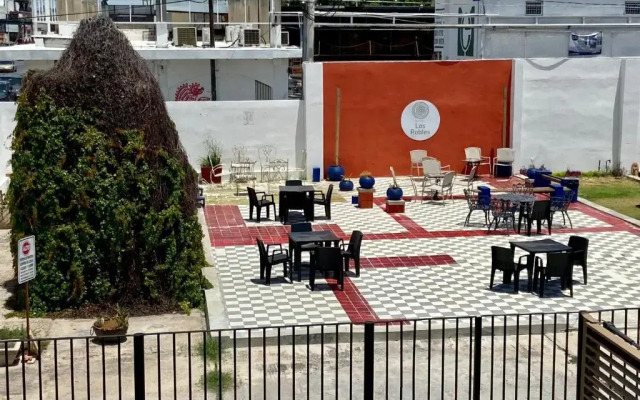 Hotel Los Robles