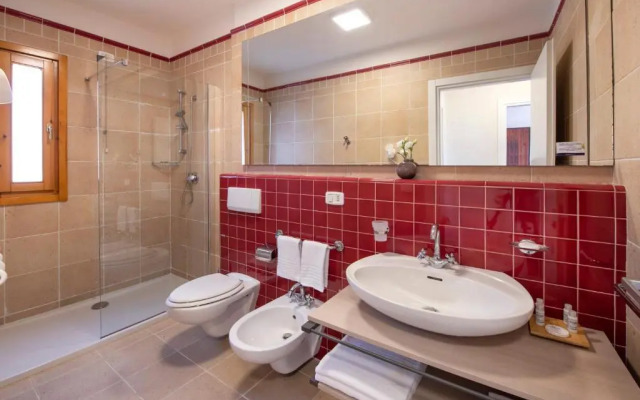 Ethra Reserve - Valentino 4*