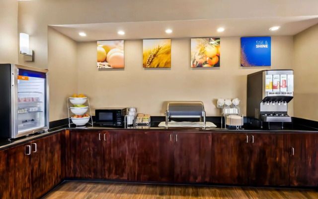 Comfort Suites Salem-Roanoke I-81