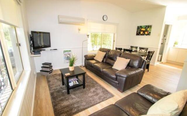 Silver Birches Holiday Unit 1