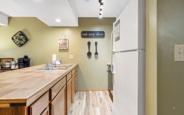 The Circle Retreat 7