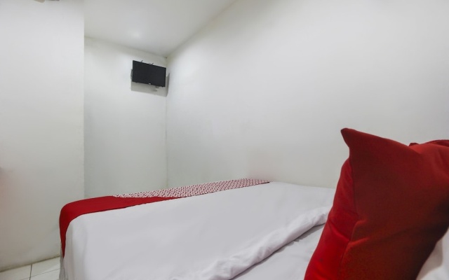 Wisma Family By Oyo Room – Guest Rooms – Palembang