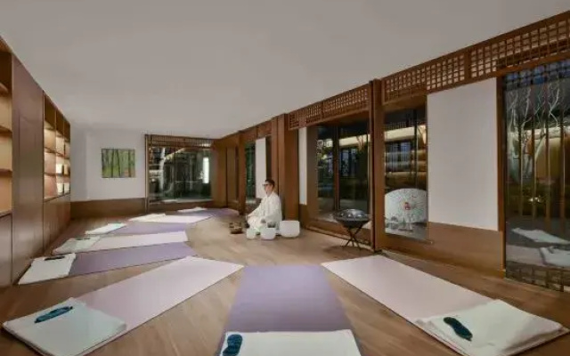 Blossom House Nanjing Lishui