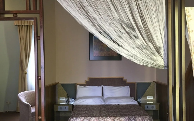 La Cittadella Dell'Oasi Hotel