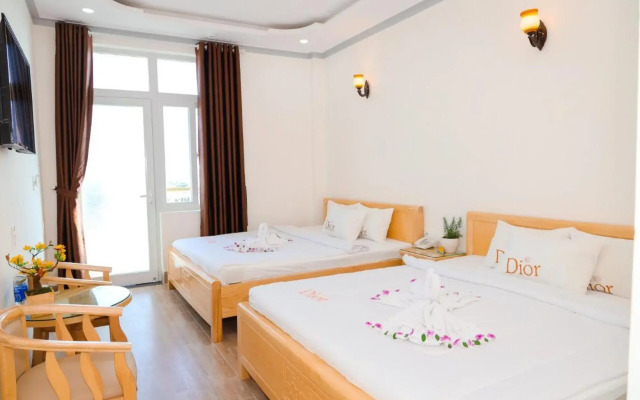 Phuong Khue Hotel