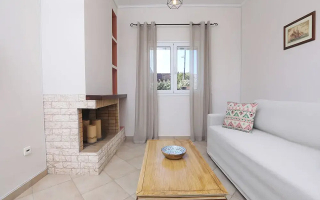 Renos House by Corfu Escapes