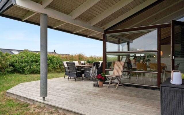 "Thorid" - 175m from the sea in NW Jutland