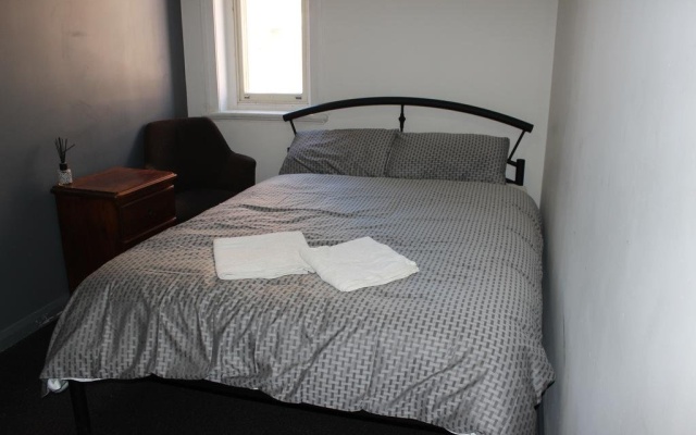 The Crown & Anchor Hotel – Guest Rooms – Newcastle