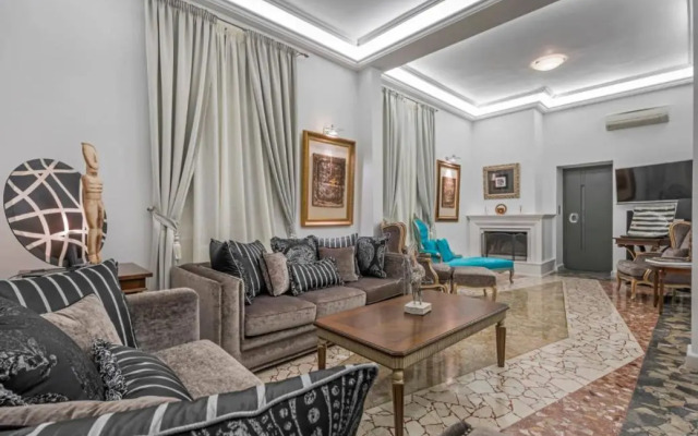Arhondiko Apartment VS Rhodes Town