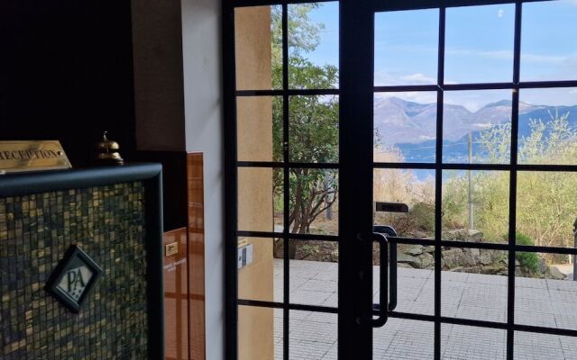 Hotel Montegrino Lakeview