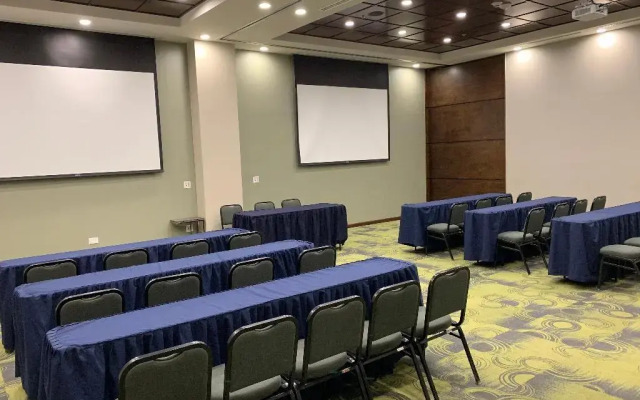Holiday Inn Express & Suites Tijuana Otay by IHG
