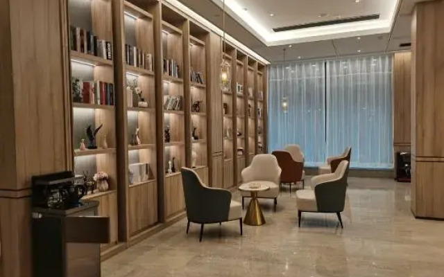 Morning Hotel · Select (Guiyang Baolan Plaza)