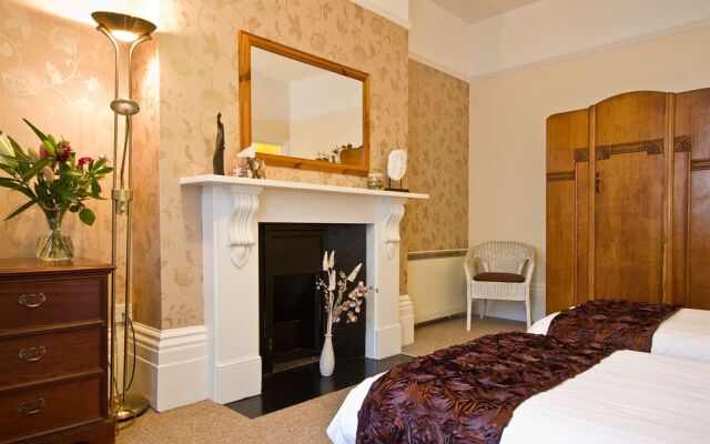 The Guesthouse East