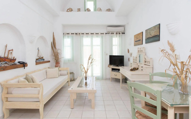 Tholaria Boutique Hotel
