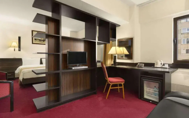 Ramada Iasi City Center