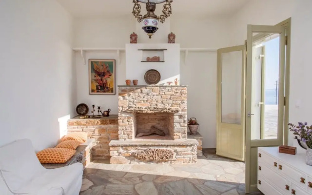 Dianella House - Tinos