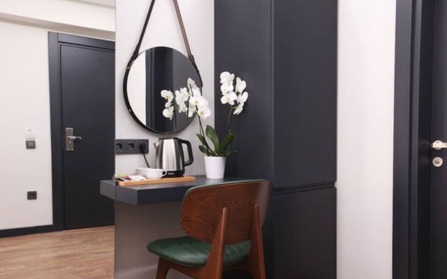 Room in Guest Room - Luxury Triple Room in Istanbul