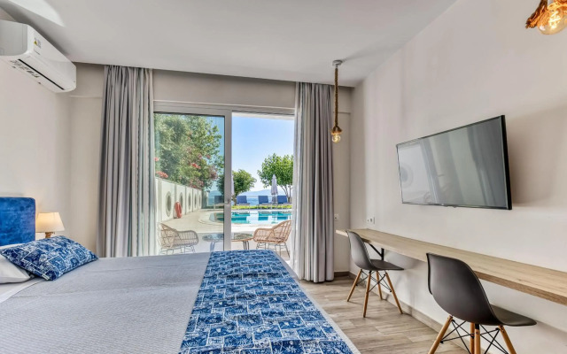 Sirocco Hotel