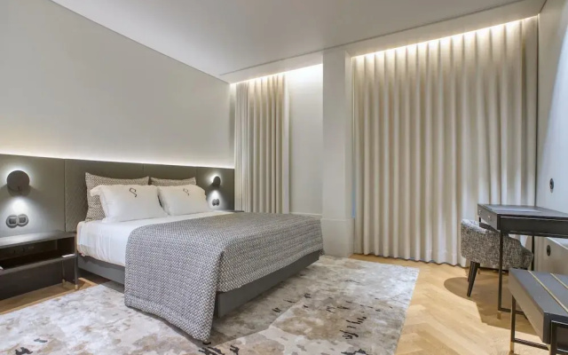 Palatial Suites