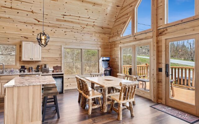 Mystic Cabin 3 Bedroom Cabin by RedAwning