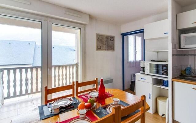 Appartement Esquièze-Sère, 2 pièces, 4 personnes - FR-1-402-23