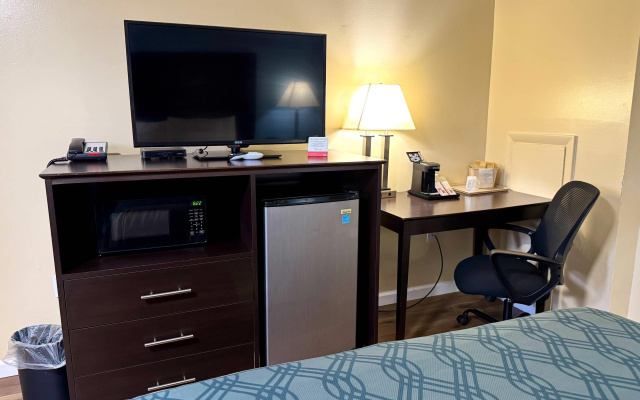Econo Lodge Woodstock - Shenandoah Valley I-81