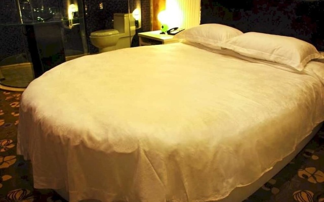 Nine Days Fashion Hotel Zhengzhou China World Trade Center 360 Square – Guest Rooms – Zhengzhou