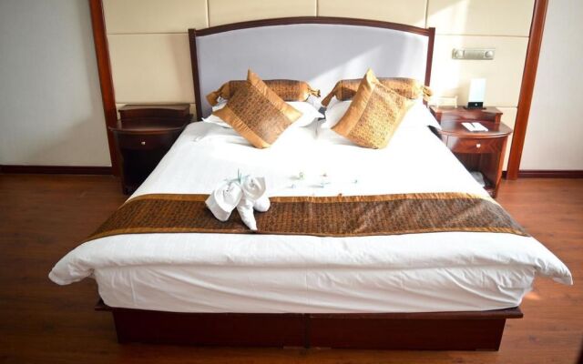 Qianyuan Jingyang (Eastern King) Hotel