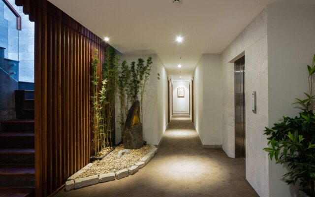 Silverland Yen Hotel