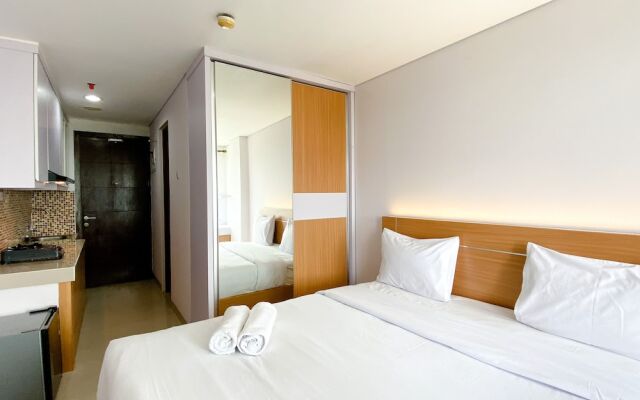 Nice And Comfy Studio At Enviro Apartment