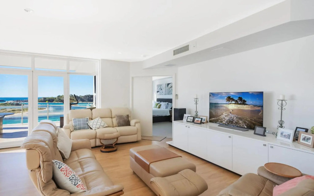 Wharf Apartment Unit 7