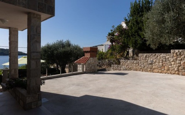 House Rasica
