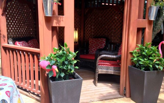 Le St-Christophe Guesthouse