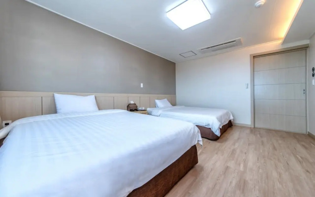 Seogwipo Jay Hill and City Hotel