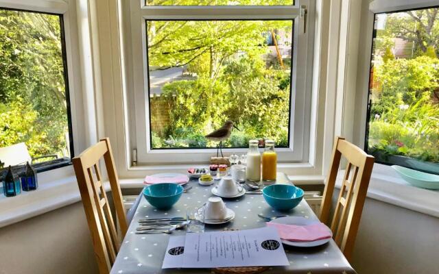 Arbour House Bed and Breakfast