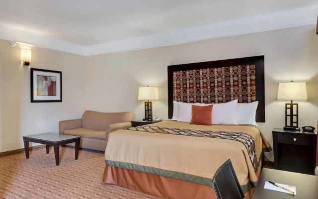 Best Western Plus Arena Inn & Suites