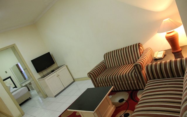 Sejahtera Family Hotel & Apartment