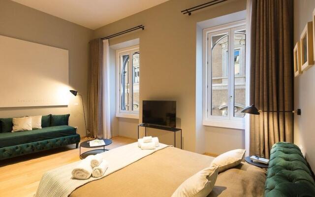 Amazing Piazza Venezia Suites