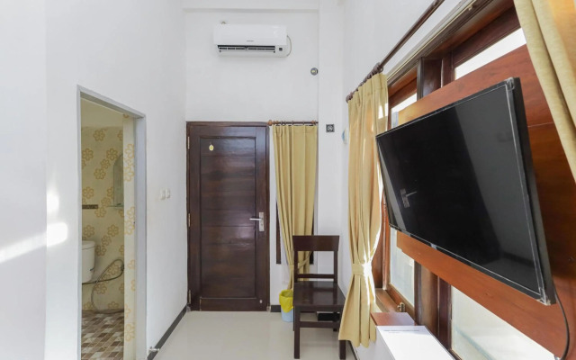 RedDoorz Syariah near Universitas Jember