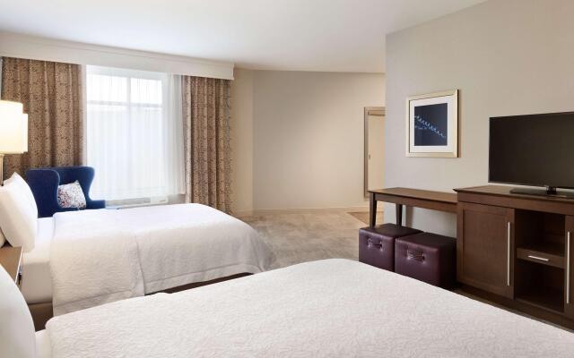 Hampton Inn & Suites Seattle/Renton
