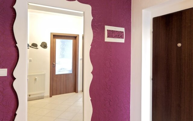 JR Flat Rental