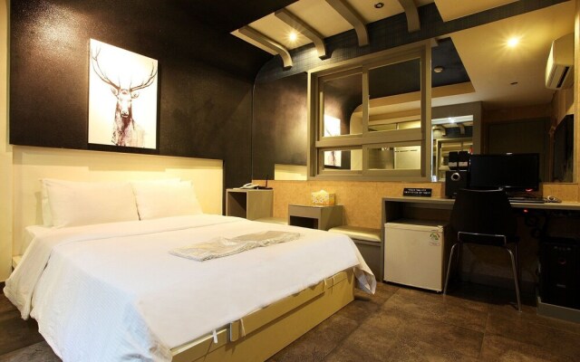 Sangbong Hotel Coin De Rue