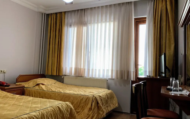 Yavuzlar Otel