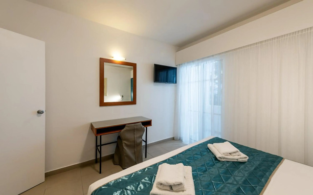 Hotel Galaxias